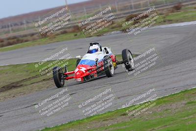 media/Jan-15-2023-CalClub SCCA (Sun) [[40bbac7715]]/Group 5/Qualifying (Sweeper)/